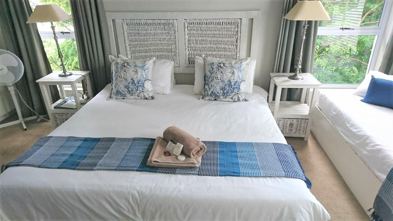 Indigo Moon Guesthouse Lichtenburg Exteriör bild